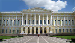 Russian museum is located in the Mihajlovsky palace.