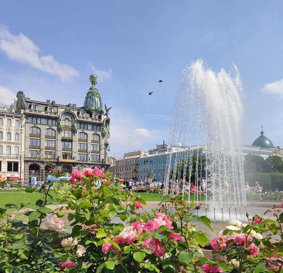 Весна в Петербурге